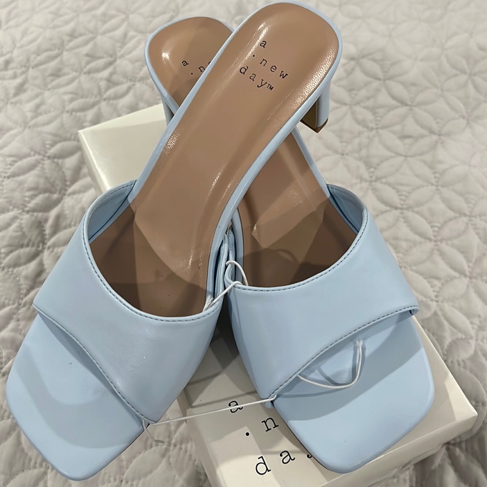 A new day. Brand new. Never worn.